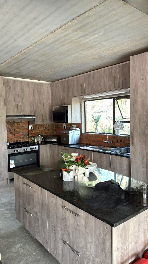 6 Bedroom Property for Sale in Maselspoort Free State